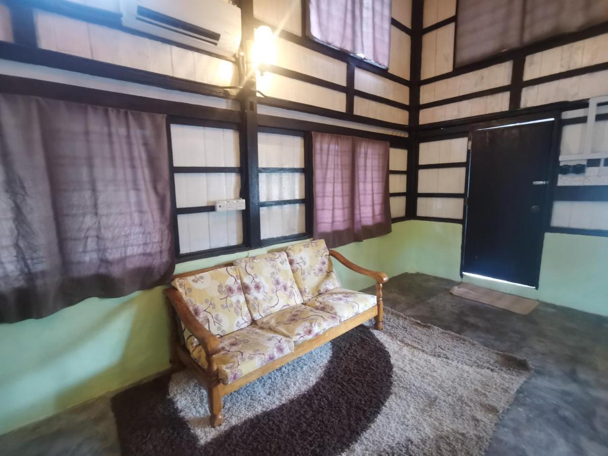 Sayang Di Kaki Bukit Homestay Near Icon City Bukit Mertajam Exterior foto