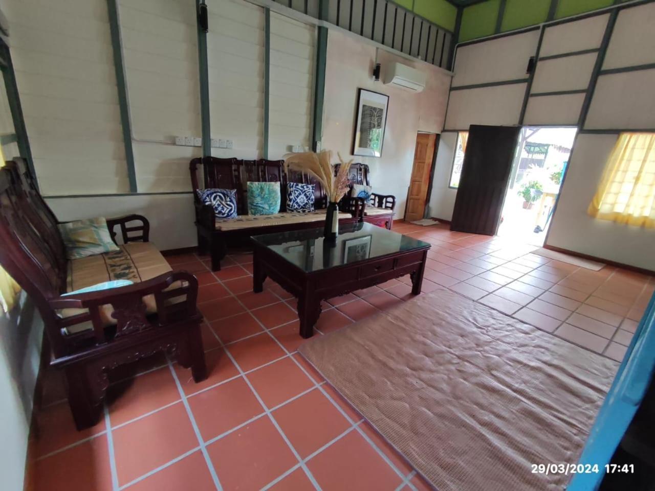 Sayang Di Kaki Bukit Homestay Near Icon City Bukit Mertajam Exterior foto