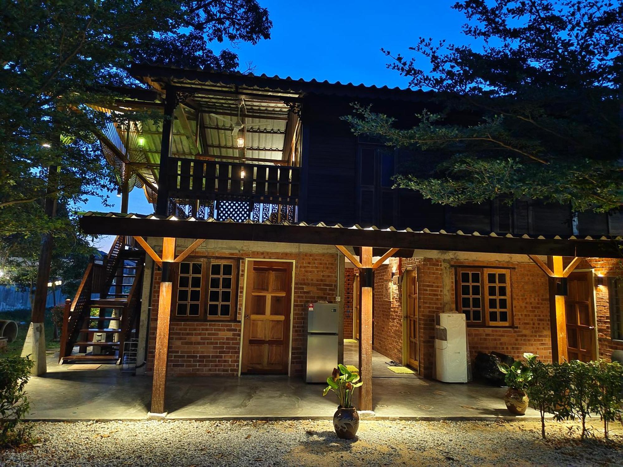 Sayang Di Kaki Bukit Homestay Near Icon City Bukit Mertajam Exterior foto